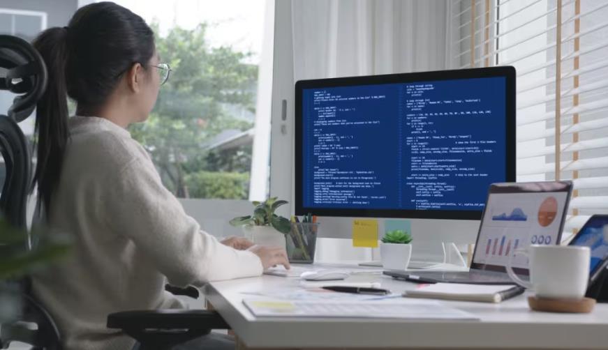 开鲁县企业数字化解决方案：机器学习赋能商业模式升级的核心路径